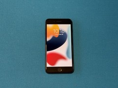 Apple iPhone 7 Plus 32GB Space Gray Unlocked MNQW2LL/A Used