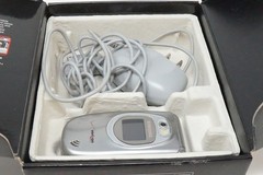 LG VX8350 – Gray and Black ( Verizon ) Cellular Flip Phone