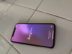 Apple iPhone XS 64GB Gold Unlocked iOS Smartphone 12MP Camera Slate