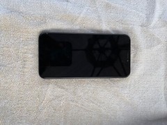 Apple iPhone XS – 64GB – Space Gray (Unlocked) A1920 (CDMA + GSM)