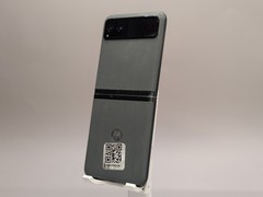 Motorola razr 40 XT2323-2 128GB Sage Green Xfinity Only W086042