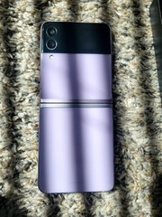 Samsung Galaxy Z Flip3 – 128 GB – Lavender