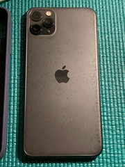 Apple iPhone 11 Pro Max- 64GB – Space Gray (Unlocked) A2161 (CDMA + GSM) Read