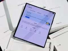 Honor V Purse 5G Snapdragon 512GB 16GB RAM Google Play Foldable Phone