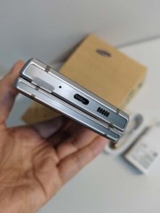 SAMSUNG SM-W2019 flagship 256GB/128GB Android Flip Phone Unlocked 4G smartphone