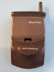 597.Motorola STARTAC ST7868W Very Rare – For Collectors – Batt Dead