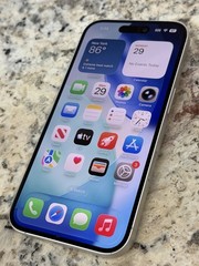 Apple iPhone 16 – 128GB – White (AT&T)