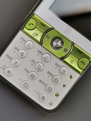 Sony Ericsson Unlocked K660 K660i 2G /3G HSDPA 2100 CellPhone Good condition