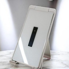 SHARP AQUOS KEITAI SH-06G Android Flip Phone Unlocked White from Japan Used