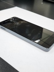 DEFECTIVE – Google Pixel 2 – 64 GB – Blue – Unlocked – G011C – 12518