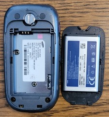 Samsung Convoy SCH-U640 – Gray and Black ( Verizon ) Cellular Flip Phone