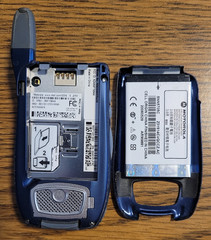 Motorola i760 – Blue and Silver ( Nextel ) Rare iDEN Flip Phone w/ 3 Games