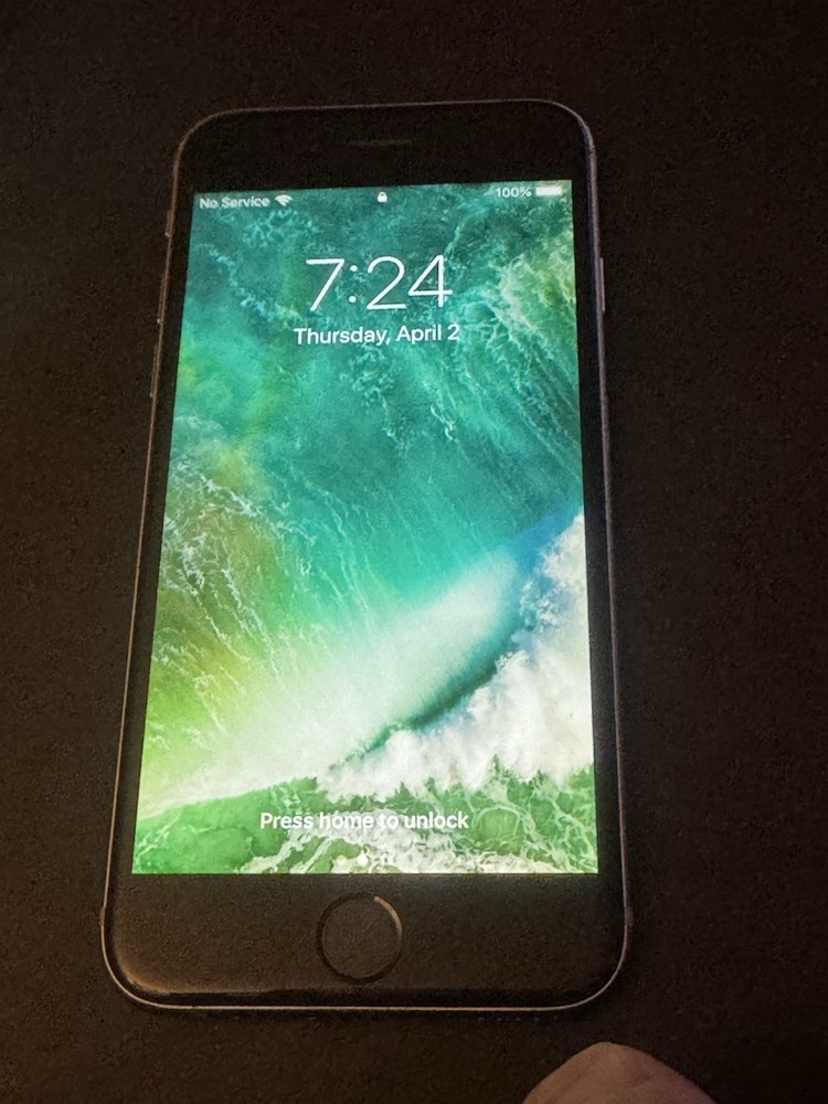 iPhone 6 128 GB AT&T