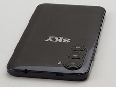 SKY Devices Elite 6Max – 32GB – (GSM Unlocked) Dual SIM – POOR CONDITION – H6433