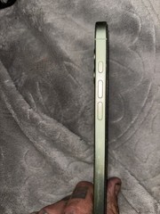 iPhone 17 Green Locked Or I Could Unlock It ! Serious Inquires Only