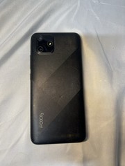 FOXXD Black Bar Style Smartphone, Cracked Screen (For Parts/Not Working)