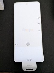 Google Pixel 8 – 128GB – Obsidian – Verizon Locked – Mint Condition – In Film
