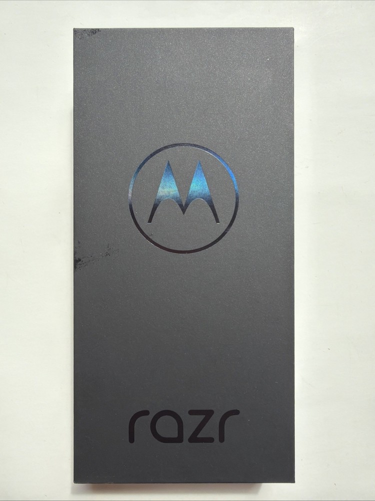 Motorola Razr 2024 Flip Smartphone Orange Unlocked 6.9&Prime; AMOLED 50 MP 8GB+256GB