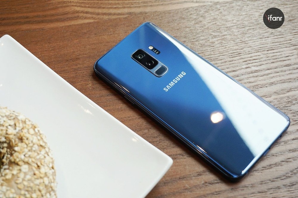 Samsung Galaxy S9 Plus SM-G965U 64GB 6GB (Fully Unlocked) Smartphone Blue US A+