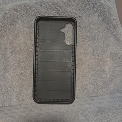 Black Bar Smartphone, Triple Rear Camera, Waterdrop Notch Display