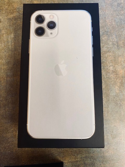 Apple iPhone 11 Pro – 64GB – Gold (Unlocked) A2160 (CDMA + GSM)