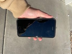 Apple iPhone 7 Plus – 32GB – Black (Xfinity) A1661 (CDMA + GSM)