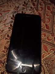 Apple iPhone 7 A1660 Unlocked 32GB Black 4.7&Prime; iOS Smartphone 12MP NFC