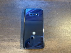 Galaxy S10e 128gb Black (Unlocked) 9/10 Excellent