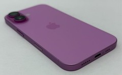 Apple iPhone 16 6.1&Prime; 128 GB NYAR3LL/A – Pink *T-MOBILE LOCKED READ*