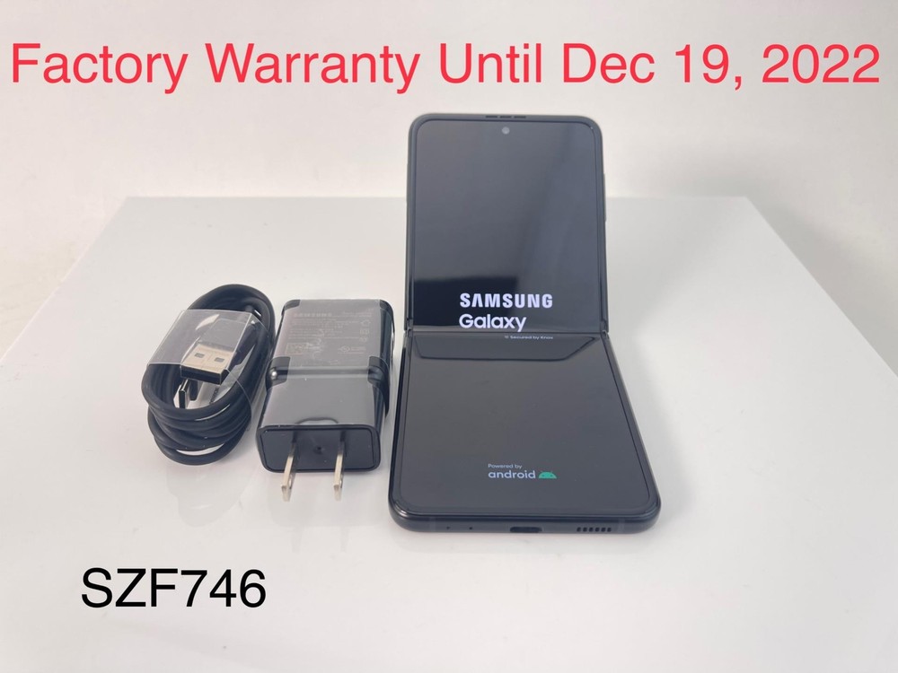 Samsung Galaxy Z Flip3 5G 128GB (Factory Unlocked) SM-F711U Smartphone – Black