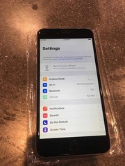 Apple iPhone 6s 16GB Black iOS Smartphone Without Contract 12MP A9.