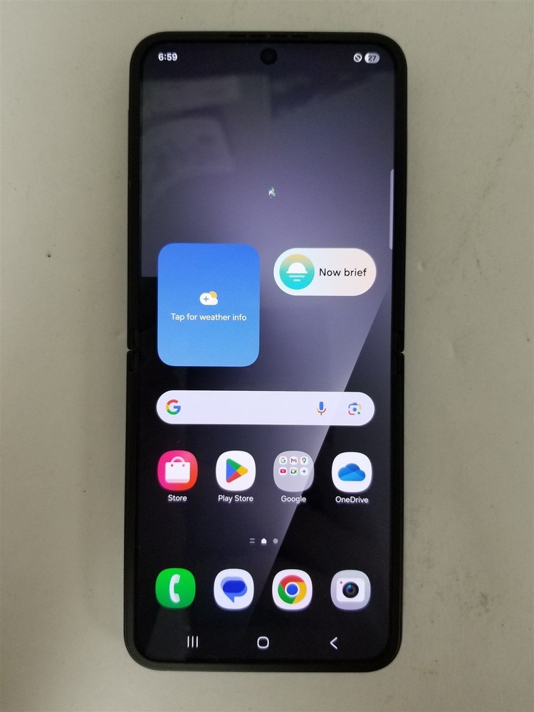 Samsung Galaxy Z Flip7 FE 128GB Black SM-F761U (Xfinity) Discounted zW2438