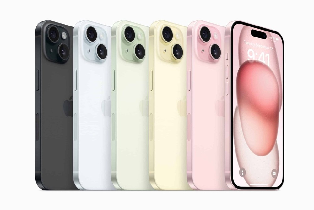 Apple iPhone 15 A2846 128GB Choose Color Carrier Excellent Refurbished