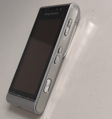 Sony Ericsson Satio (Idou) U1 Unlocked 256MB RAM 12MP Wi-fi Cheap Cell Phone