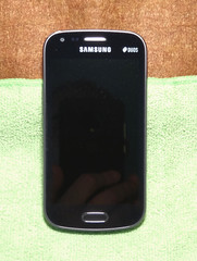 Samsung Galaxy S Duos 2 GT-S7582 – 4 GB – 4.0&Prime; LCD – Black – Unlocked Phone