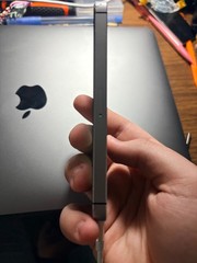 Apple iPhone SE – 16 GB Space Gray RARE iOS 10.2 With FLAPPY BlRD Read DESC