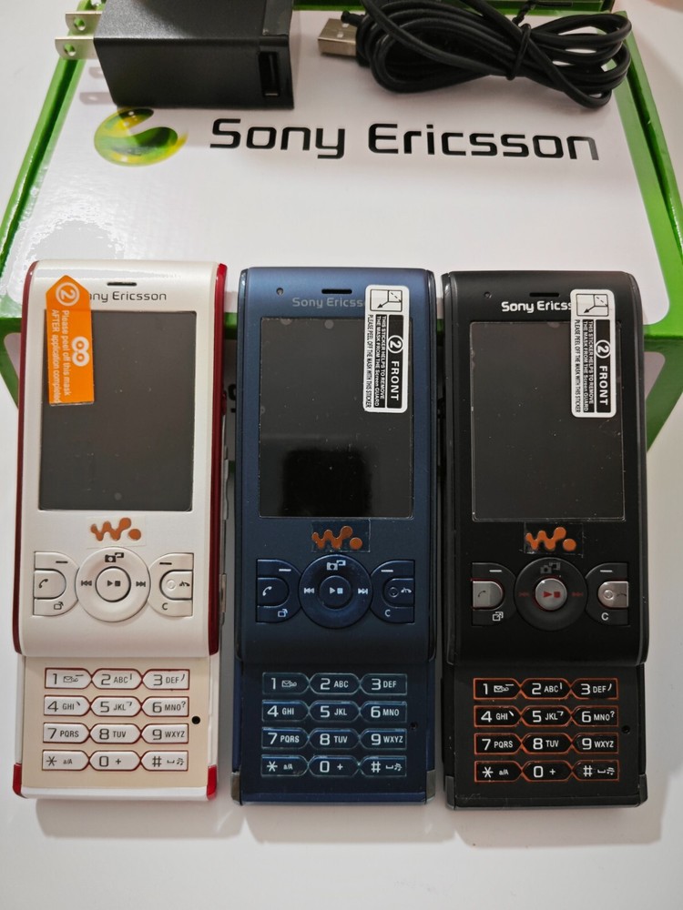 Sony Ericcson Walkman W595 – Black blue white (Unlocked) Cellular Phone