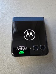 Motorola Razr (2025) XT2553-3 256gb (T-Mobile) *Read*