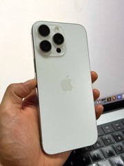 Apple iPhone 16 Pro Max (93% Batt) White Titanium 256GB AT&T #24679