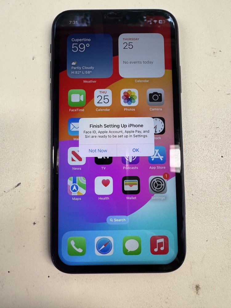 Apple iPhone XR – 64 GB – Black (Unlocked) tested working
