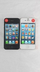 Apple iPhone 4s Unlocked 8/16/32/64GB Black White iOS 6/iOS 9 With Accessories