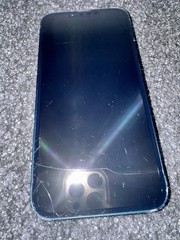 Apple iPhone 13 – 128 GB – Midnight (Unlocked) – DAMAGED