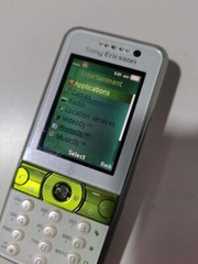 Sony Ericsson Unlocked K660 K660i 2G /3G HSDPA 2100 Keyboard Phone