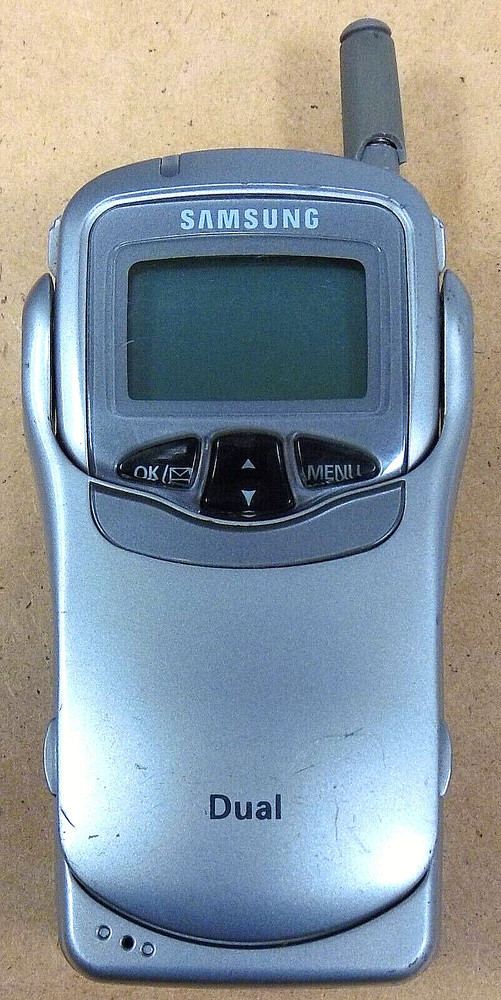Samsung SCH-3500 – Gray and Black ( CDMA ) Cellular Phone – READ / Untested