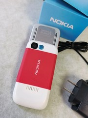 Nokia Xpress Music 5300 UNLOCKED Cellular Phone Tri-Band 2G GSM 900 /1800 /1900