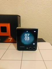 Samsung Galaxy Z Flip5 512GB Unlocked – Fully Working – Read Description