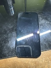 Apple iPhone 15 Pro – 256 GB – Black Titanium (AT&T)