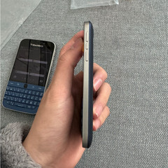 BlackBerry Classic Q20 Unlocked 4G LTE Retro Smartphone 16GB+2GB RAM QWERTY
