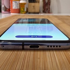 OnePlus 7T 128GB [VERY GOOD CONDITION] Unlocked – 8GB RAM Glacier Blue