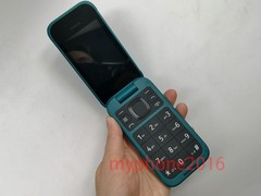 Nokia 2780 Flip – 4 GB (Unlocked) WIFI 512MB GSM Big Keyboad 2.7&Prime; 4G Smartphone